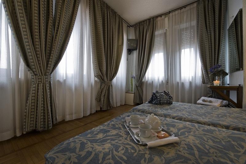Hotel Il Castello أسيسي المظهر الخارجي الصورة
