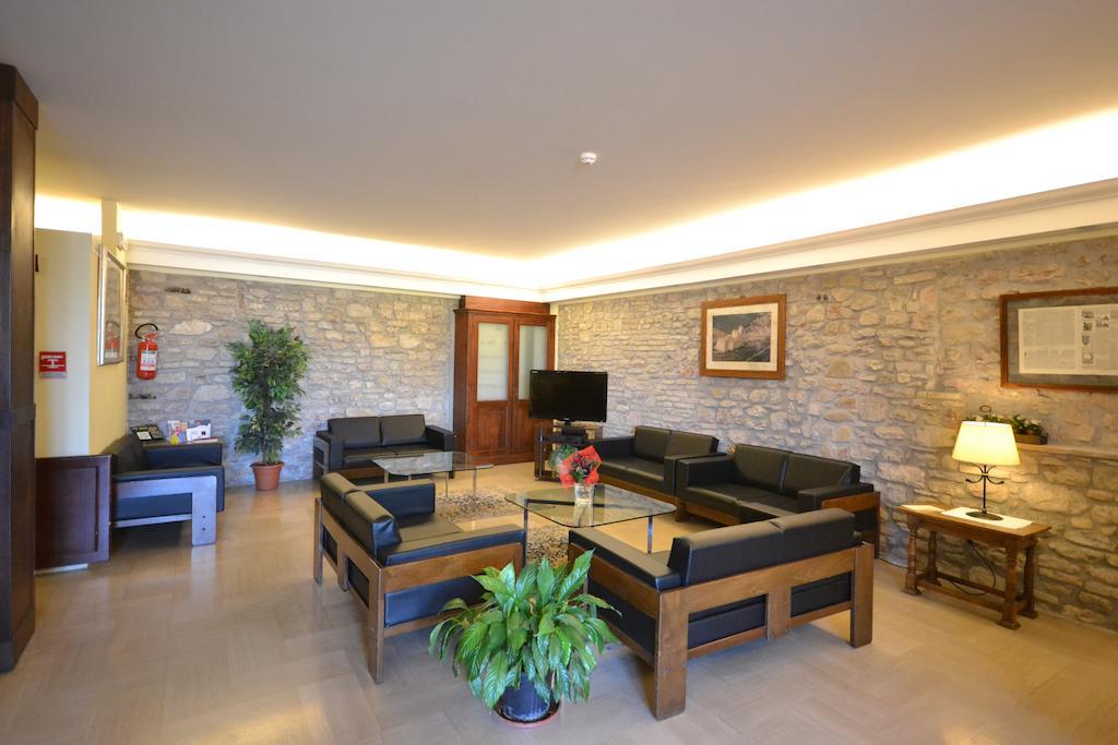 Hotel Il Castello أسيسي المظهر الخارجي الصورة